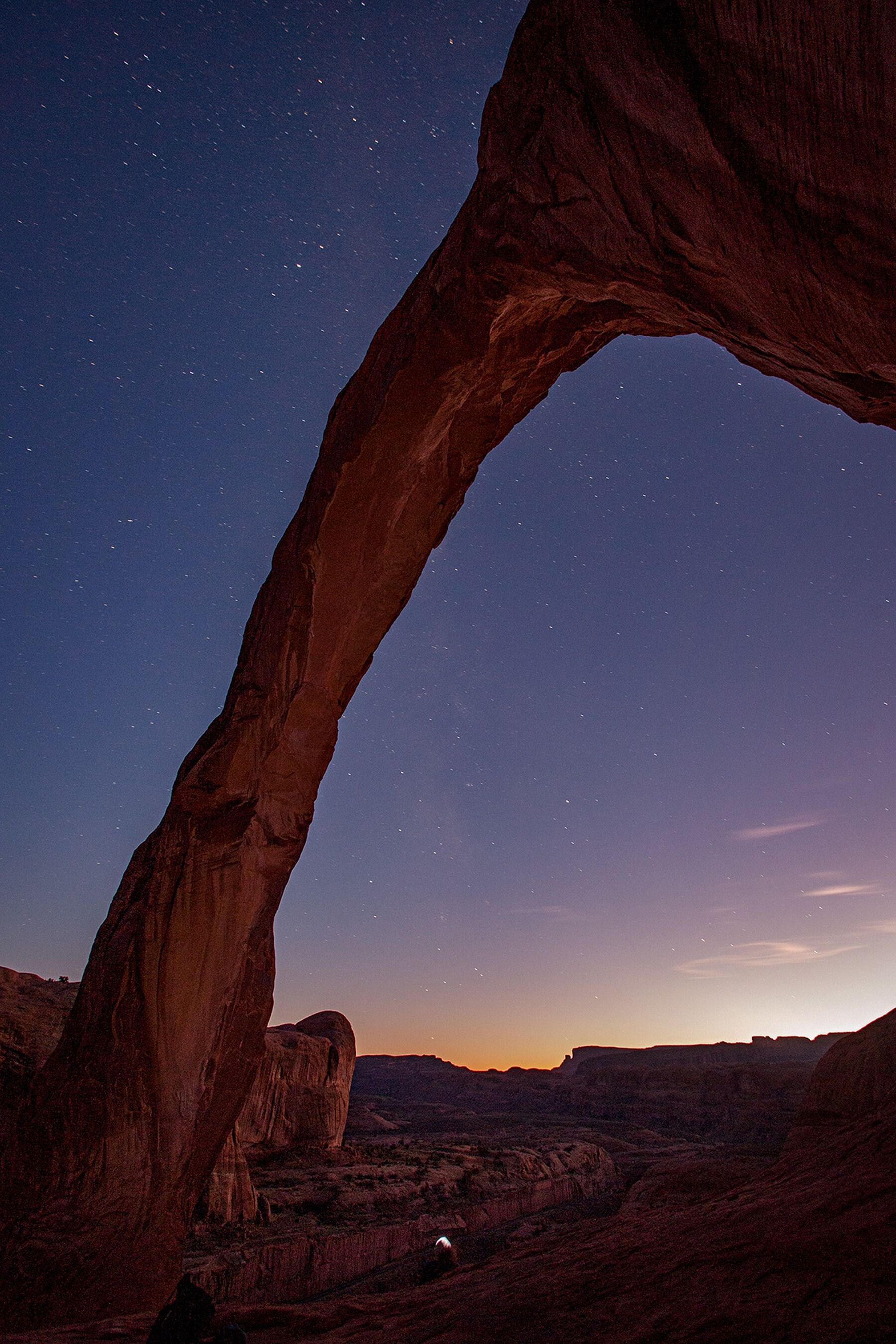 Carona arch at night in Moab, Utah